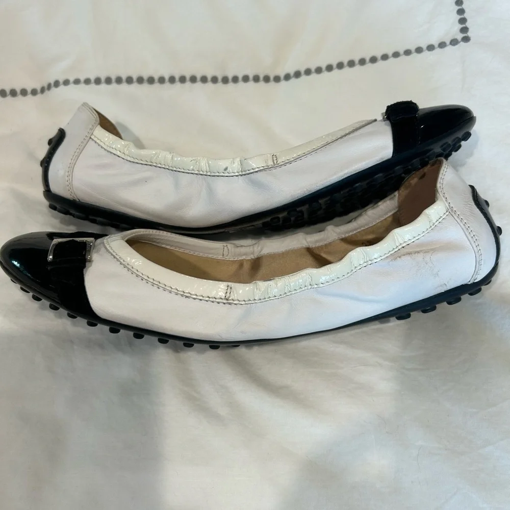Forever Classic Tod’s Black & Cream Buckle Cap Toe Ballet Flats Sz 38